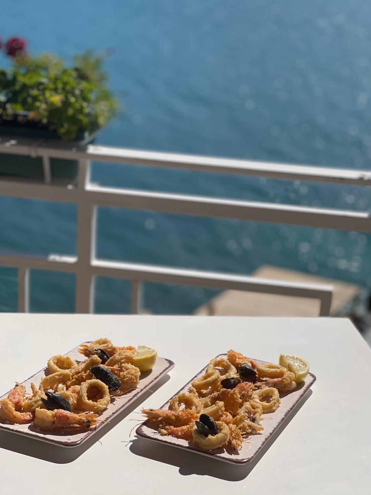 Envi Hotel Vlorë Exteriör bild
