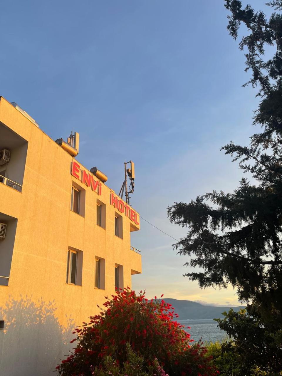 Envi Hotel Vlorë Exteriör bild