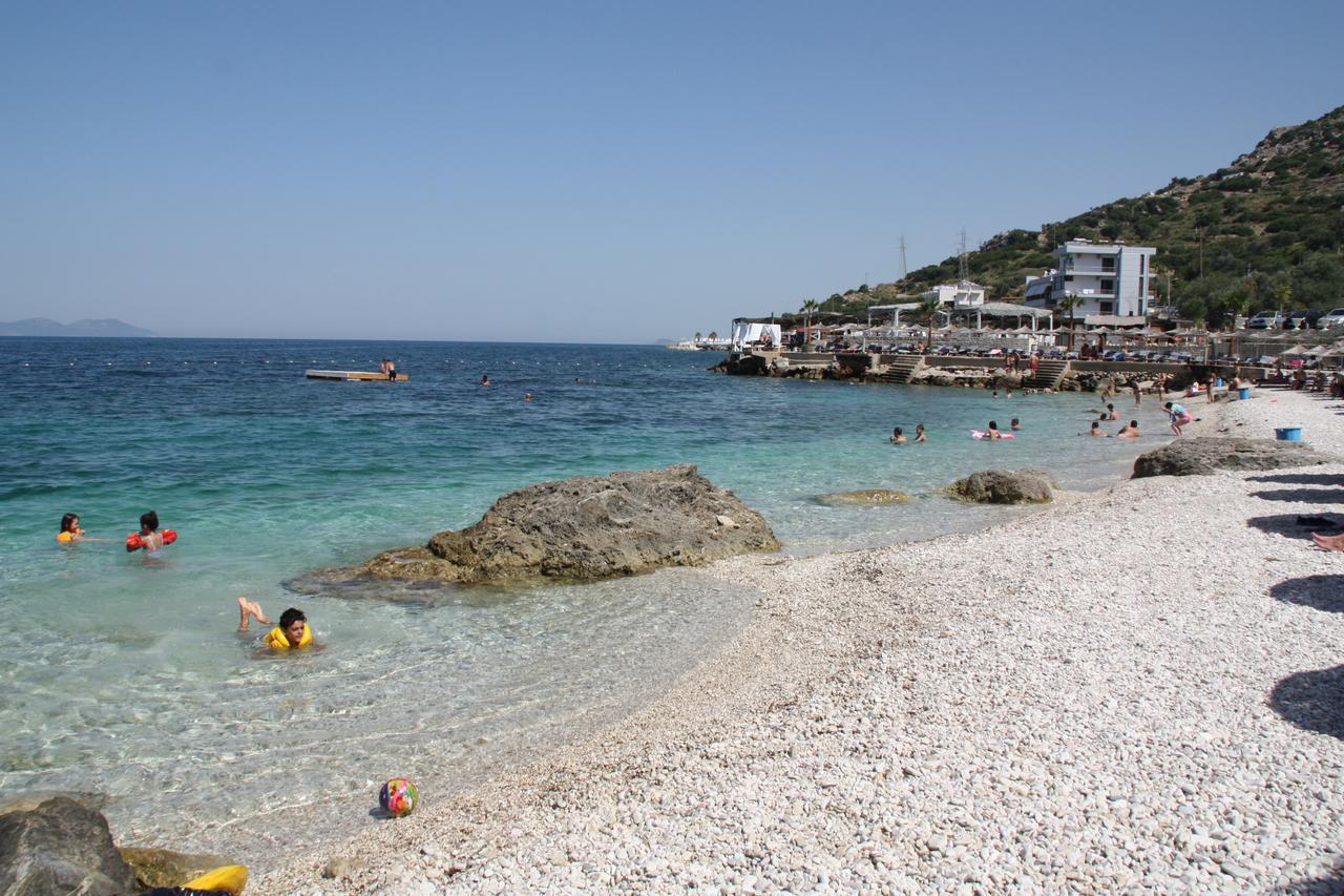 Envi Hotel Vlorë Exteriör bild