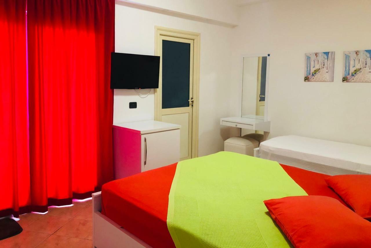 Envi Hotel Vlorë Exteriör bild